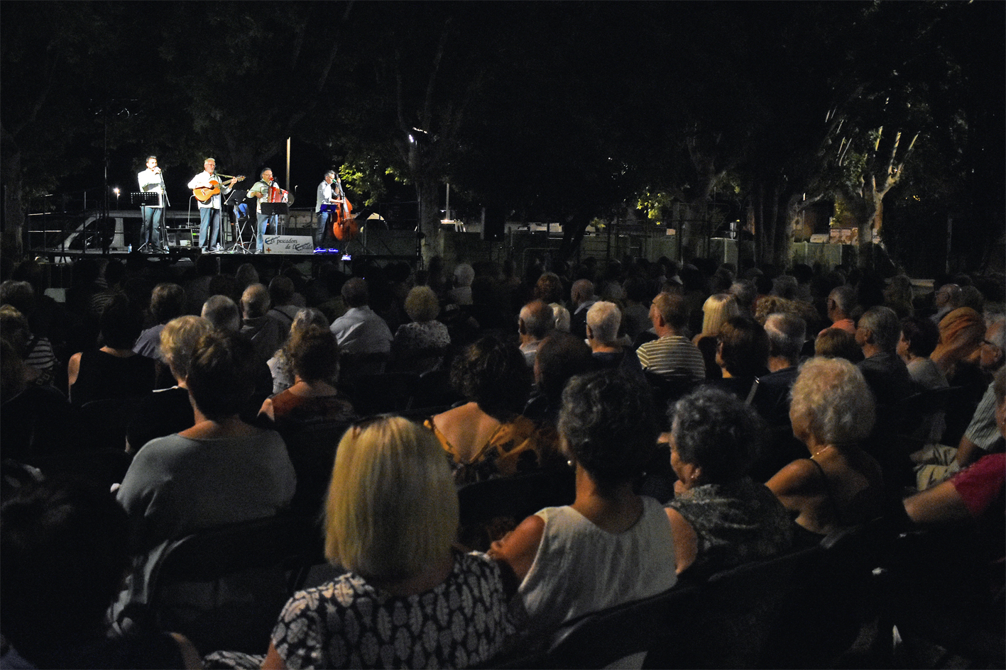 Concert d'havaneres amb Els Pescadors de L'Escala al Parc Municipal Macary i Viader, dins de la Festa Major de Súria 2024.