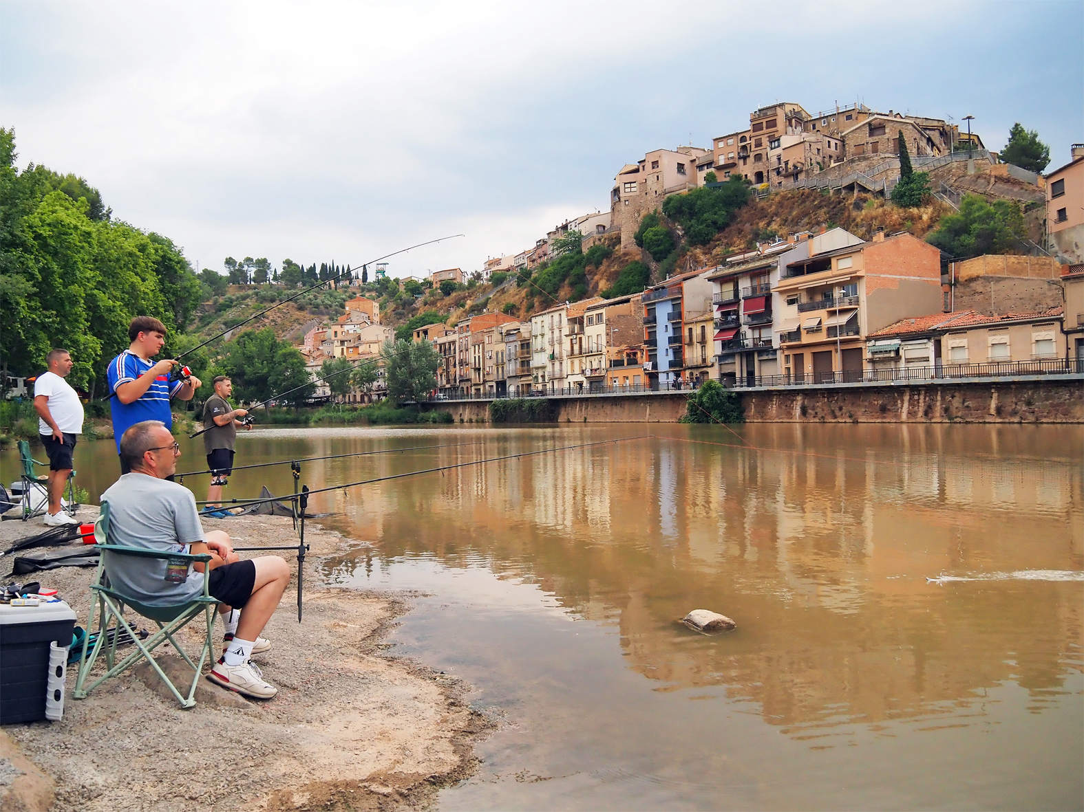 Concurs de Pesca al riu Cardener, organitzat per l'Agrupació de Pescadors Esportius, dins del pròleg de la Festa Major de Súria 2025.