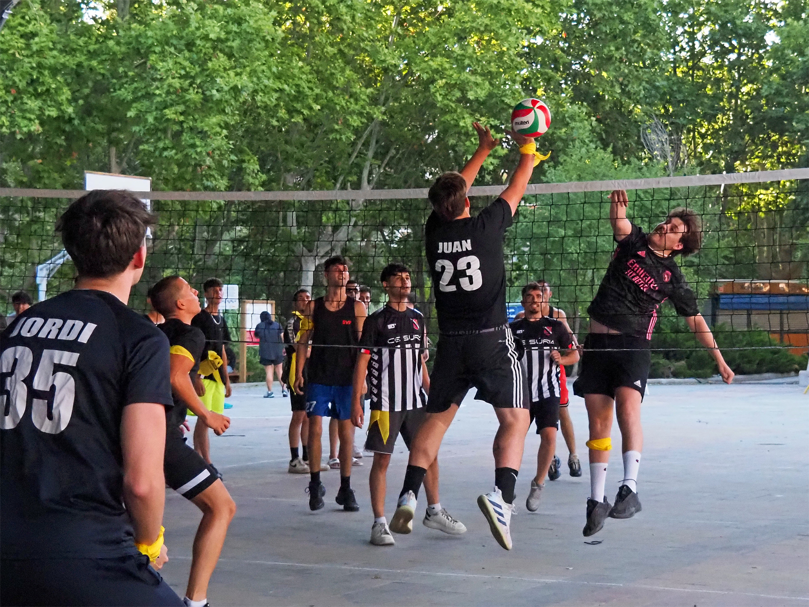 Competició dels Kampionats Esportius Nocturns (KEN), dins del programa de la Festa Major de Súria 2025.